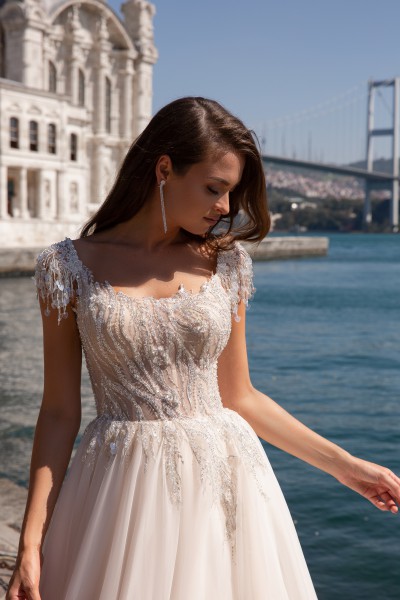 Весільна сукня 5220