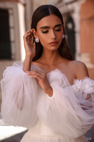 Весільна сукня 210 - Фото 2