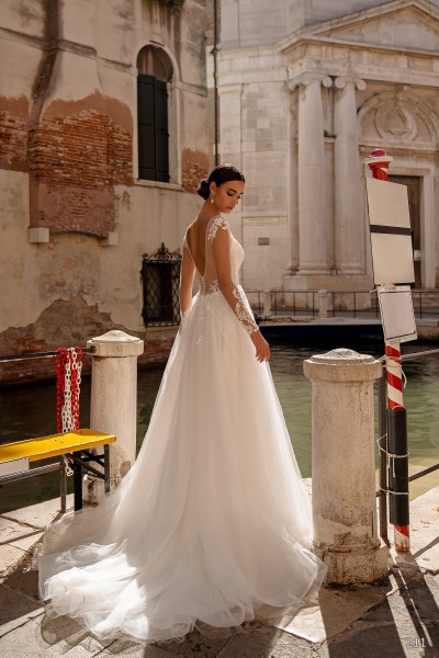 Весільна сукня 211 - Фото 2