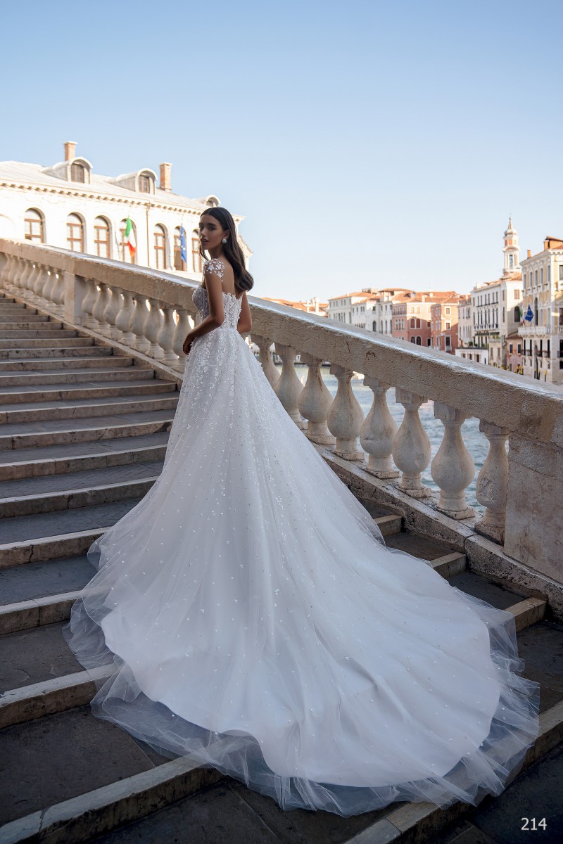 Весільна сукня 214 - Фото 11