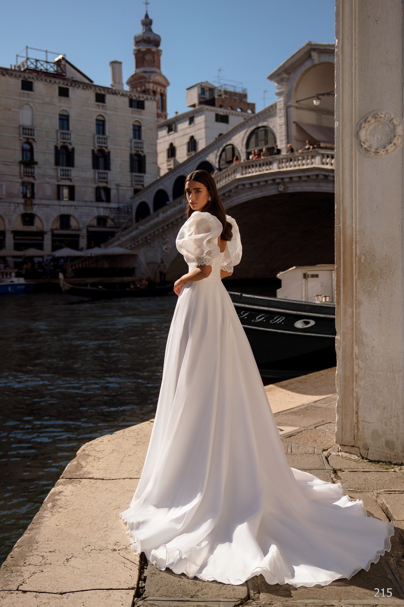 Весільна сукня 215 - Фото 6
