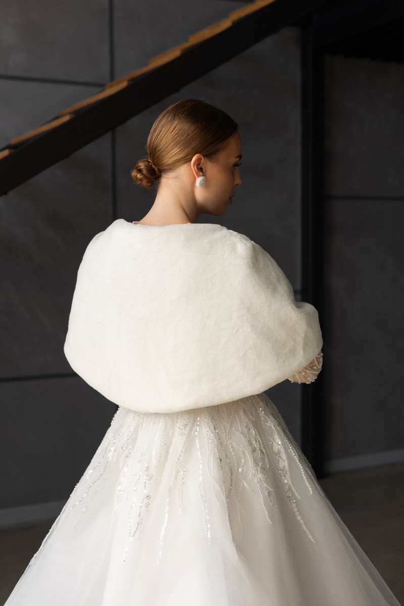 Шубка Накидка з еко хутра 002 - Фото 6