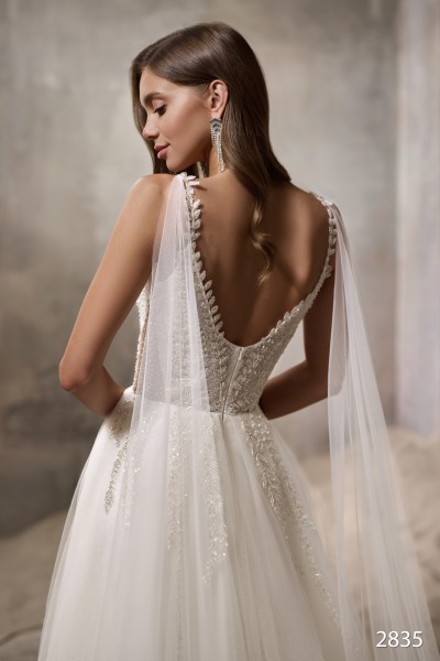 Весільна сукня 2835