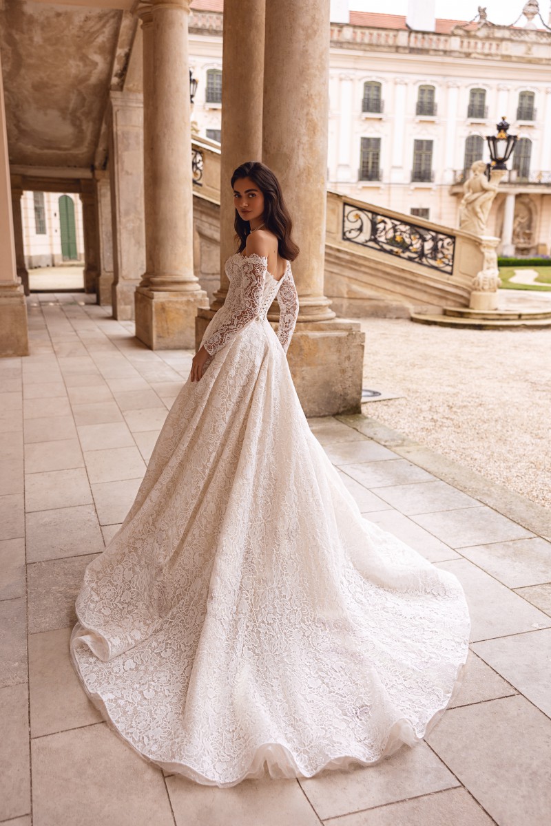 Весільна сукня RE240 Genevieva - Фото 9